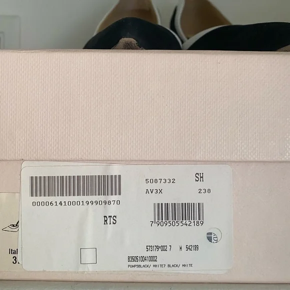 Alexandre Birman Wavee suede pump size 37